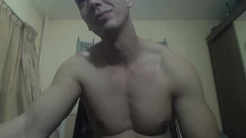 Snapshot of musculargod chatting on February 17, 2025, 10:36 pm SexyMuscled online show from February 17, 2025, 10:36 pm