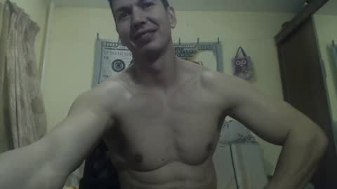 Snapshot of musculargod chatting on February 23, 2025, 11:47 pm SexyMuscled online show from February 23, 2025, 11:47 pm
