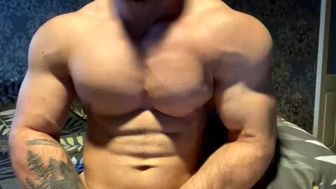 muscularjuggler online show from September 16, 2025, 12:55 am