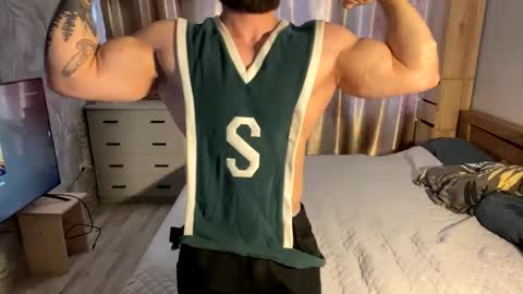 muscularjuggler online show from March 17, 2026, 4:06 am