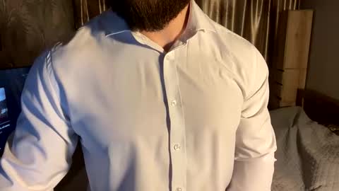 muscularjuggler online show from March 22, 2026, 12:41 pm