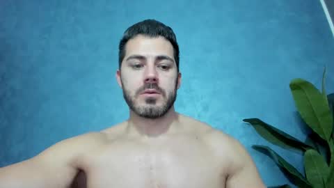 muscularmaster onlyfans online show from December 24, 2024, 12:44 am
