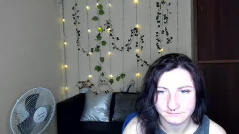Jeneva online show from June 21, 2026, 5:26 pm