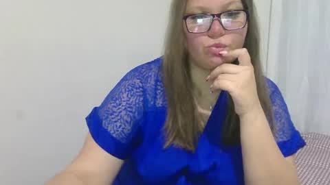 musechic_wild online show from April 9, 2026, 6:24 pm