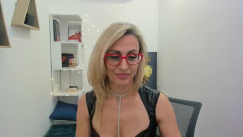 Diana online show from March 5, 2025, 2:45 pm