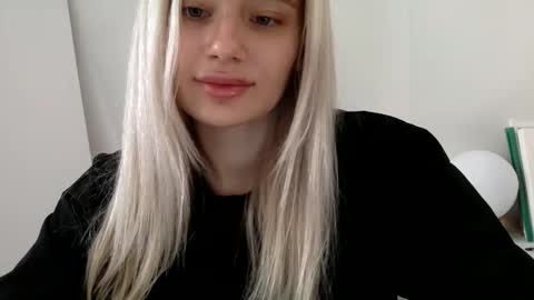 musescorner online show from May 27, 2026, 2:36 pm