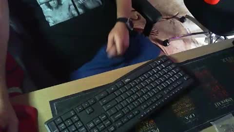 Snapshot of muso44 chatting on March 2, 2025, 12:20 am Muso online show from March 2, 2025, 12:20 am