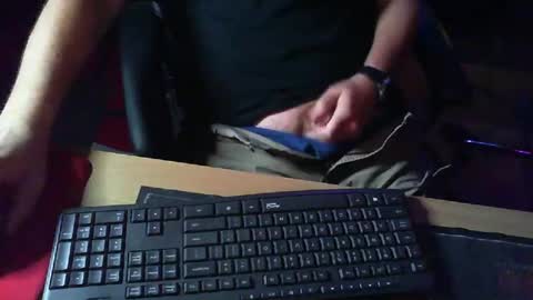 Snapshot of muso44 chatting on March 9, 2025, 9:24 am Muso online show from March 9, 2025, 9:24 am