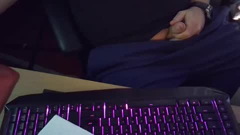 Snapshot of muso44 chatting on October 13, 2025, 5:29 am Muso online show from October 13, 2025, 5:29 am