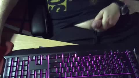 Snapshot of muso44 chatting on November 6, 2025, 1:39 am Muso online show from November 6, 2025, 1:39 am