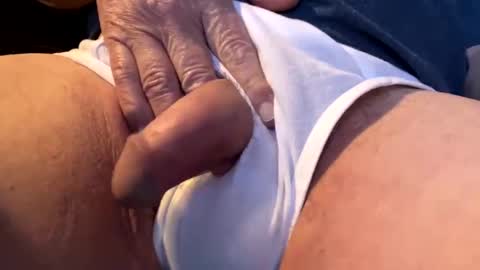 bighead mature oldcock love hairy pussy C2C married..hairy women more than welcome. Tips not required but appreciated online show from March 7, 2025, 3:18 pm