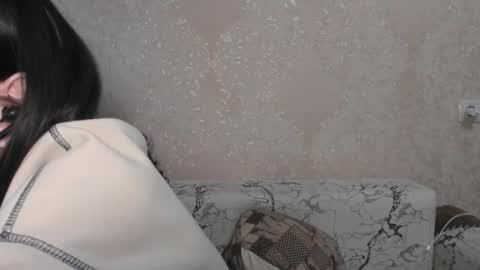 Snapshot of muuur_love chatting on June 2, 2026, 4:53 pm cute couple online show from June 2, 2026, 4:53 pm
