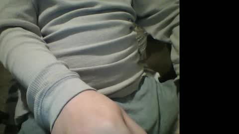 Snapshot of muzicdaddy4200 chatting on February 5, 2026, 8:08 am SubDaddy420 online show from February 5, 2026, 8:08 am