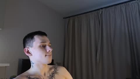 1x1 online show from December 16, 2025, 4:23 pm