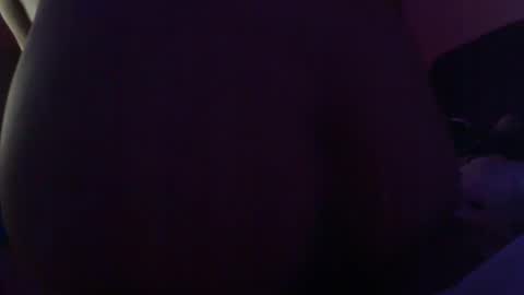 Snapshot of mweed95 chatting on May 17, 2026, 4:21 am mweed95 online show from May 17, 2026, 4:21 am