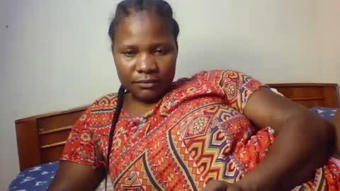 mwekas568403 online show from October 7, 2025, 1:47 am