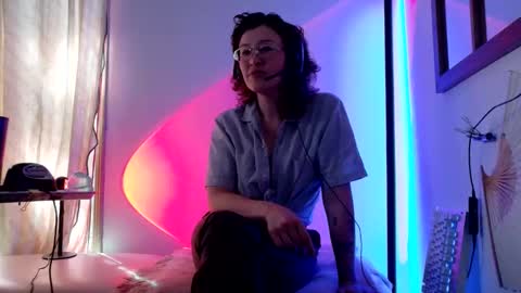 Mx. Anouk Divine online show from April 5, 2026, 9:23 pm