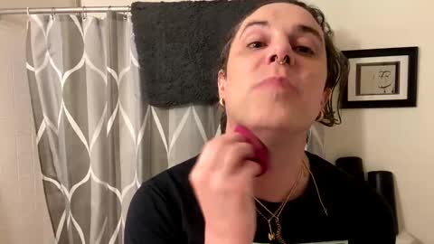 Snapshot of mxscary chatting on February 5, 2025, 7:39 am mxscary online show from February 5, 2025, 7:39 am