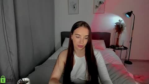 katie online show from December 16, 2024, 12:15 am