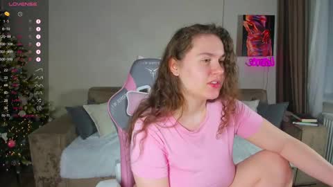 Emmy online show from February 10, 2025, 10:40 pm