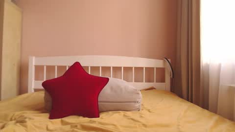 Hannah  welcome  online show from March 27, 2026, 2:06 pm