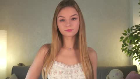 Polly online show from March 31, 2026, 1:22 pm