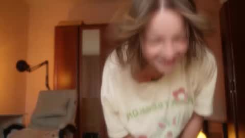 Snapshot of my_mia_ chatting on October 10, 2025, 9:19 am  MIA  I will be here Monday Wednesday Thursday Saturday online show from October 10, 2025, 9:19 am