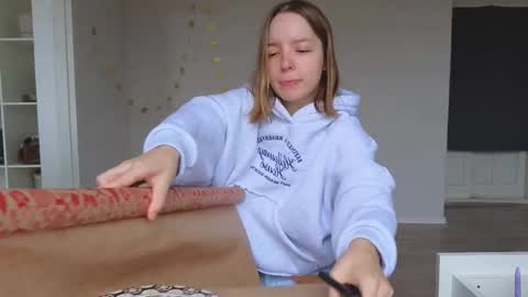  MIA  I will be here Monday Wednesday Thursday Saturday online show from December 4, 2025, 9:07 am