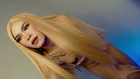 ROYCE online show from December 7, 2024, 5:31 pm