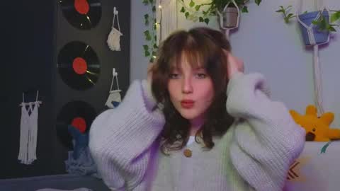 Snapshot of my_parisss chatting on December 23, 2024, 3:01 pm PARIS online show from December 23, 2024, 3:01 pm