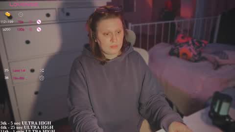 Kate online show from February 27, 2025, 9:58 pm