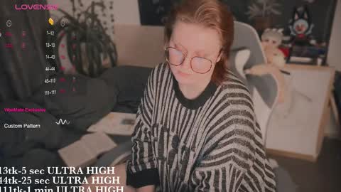 Kate online show from December 1, 2025, 11:21 pm