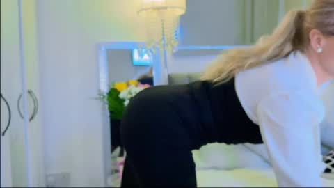 Mya-be Yours P online show from February 14, 2025, 9:43 pm