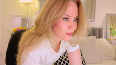 Mya-be Yours P online show from February 16, 2025, 12:19 am