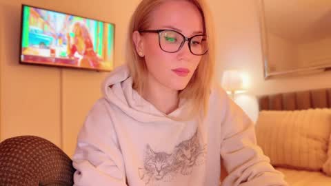 Mya-be Yours P online show from April 2, 2026, 9:01 pm