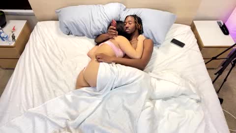 Snapshot of mycreamydreams chatting on February 14, 2025, 4:47 am mycreamydreams online show from February 14, 2025, 4:47 am