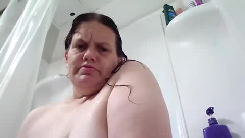 myemailpaper online show from October 16, 2025, 3:24 pm