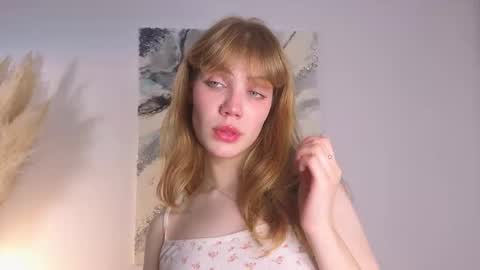 Mira  online show from October 20, 2025, 4:02 am