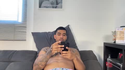 Myke esthetic online show from January 9, 2026, 4:32 pm