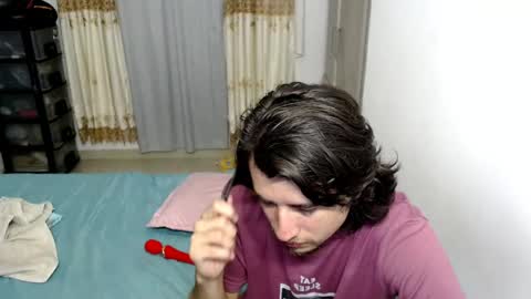 Snapshot of myke_xxx chatting on May 17, 2026, 1:03 am mike online show from May 17, 2026, 1:03 am
