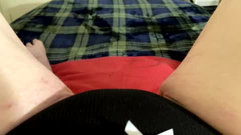 Snapshot of mykittyneedsuu chatting on October 17, 2025, 9:45 am Kitty online show from October 17, 2025, 9:45 am