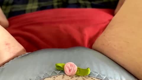 Snapshot of mykittyneedsuu chatting on November 27, 2025, 9:55 am Kitty online show from November 27, 2025, 9:55 am