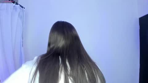 Myla  online show from November 30, 2025, 11:47 am