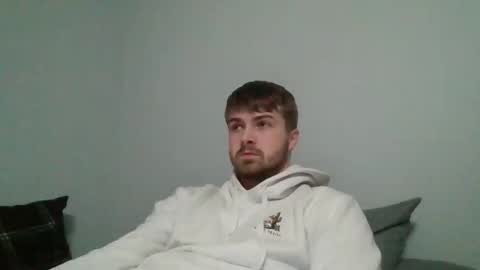 Snapshot of mylf_slayer chatting on January 13, 2026, 4:29 am x college guy online show from January 13, 2026, 4:29 am