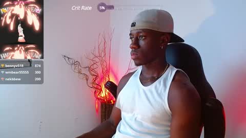 Mylo Wallace  online show from January 30, 2025, 6:03 am