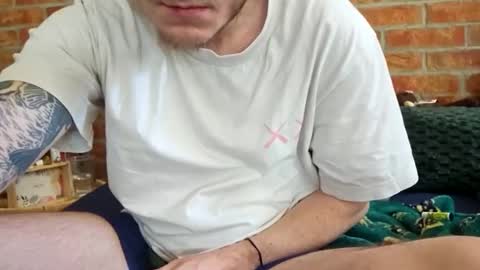 myluxdick online show from February 26, 2026, 8:35 am