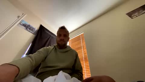 MyPerfectEggplant online show from February 13, 2025, 9:06 pm