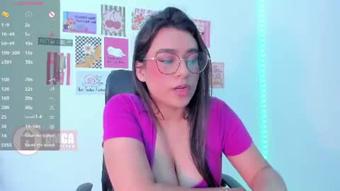 Snapshot of mypretty_isabella chatting on June 20, 2026, 2:58 am Bella online show from June 20, 2026, 2:58 am