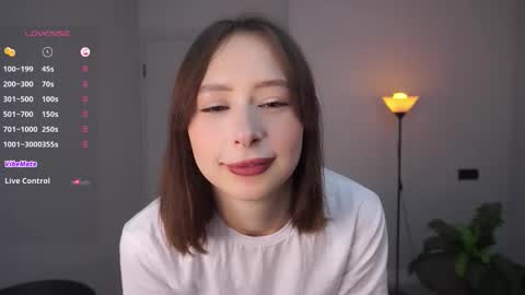 Snapshot of myriambirkett chatting on September 14, 2025, 4:44 am Greta online show from September 14, 2025, 4:44 am