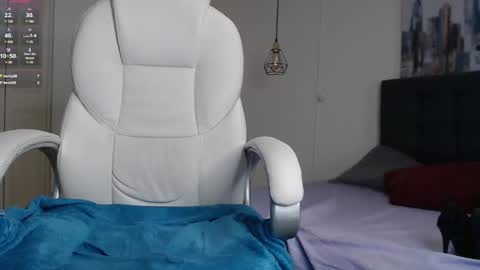 No Name online show from January 17, 2025, 4:04 pm